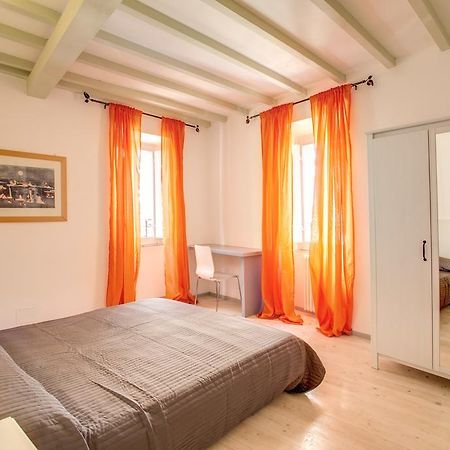 Three Bedroom Apartment Campo Dei Fiori Rome Chambre photo